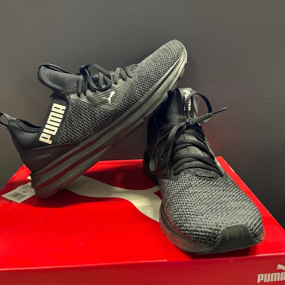 Black Puma Athletic Shoes Size 10